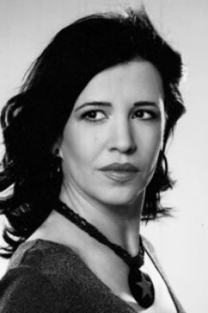 Нела Михаиловић