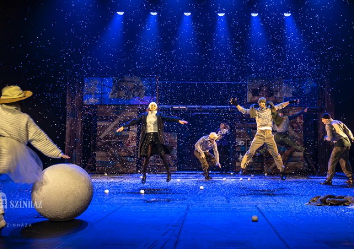 Nacionalni teatar iz Budimpešte gostuje sa Brehtovom dramom „Kavkaski krug kredom“