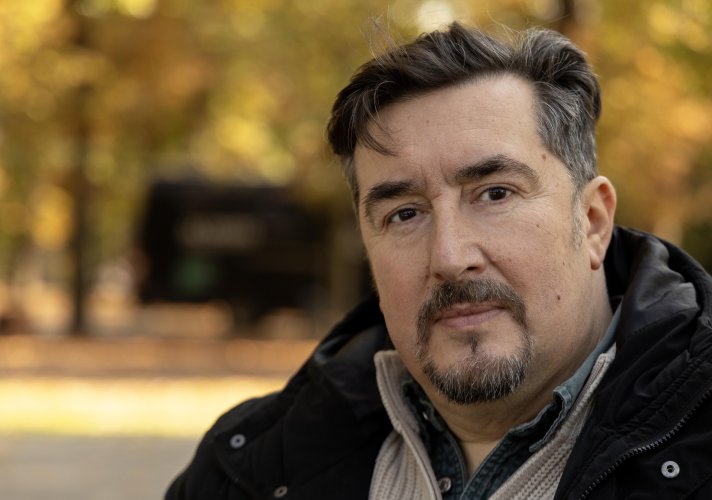 Umetnički direktor Drame Narodnog pozorišta u Beogradu stupio je na javnu dužnost na Bogojavljenje, na pomenu Branislavu Nušiću